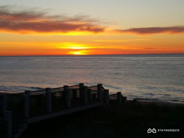 Hamptons Home 1020863