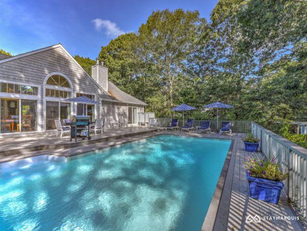 Hamptons Home 1020864