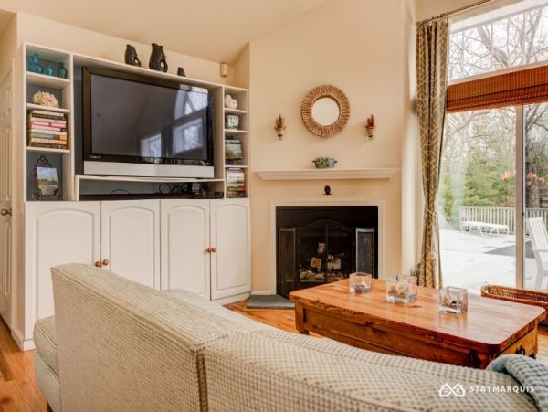 Hamptons Home 1020864