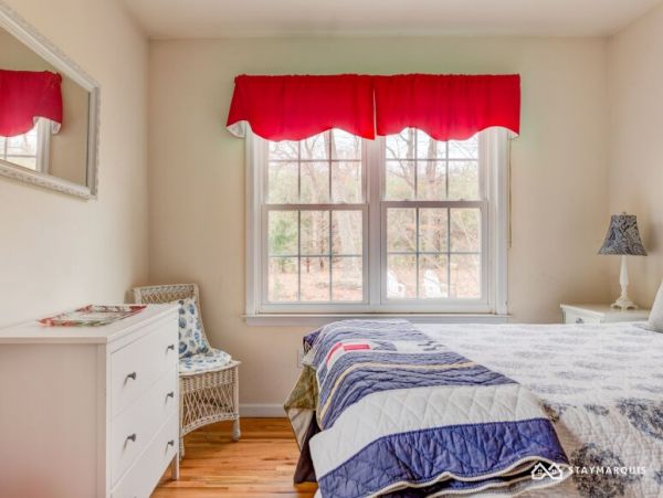 Hamptons Home 1020864