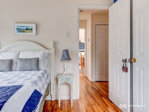 Hamptons Home 1020864