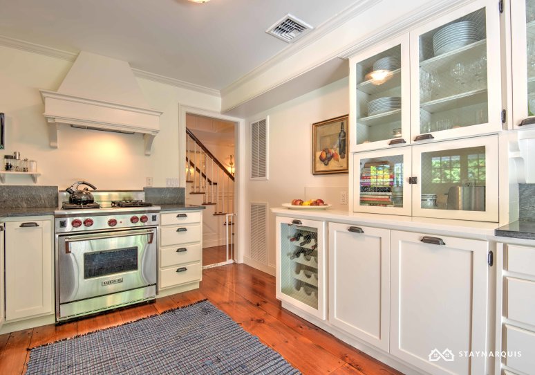 Hamptons Home 1020865