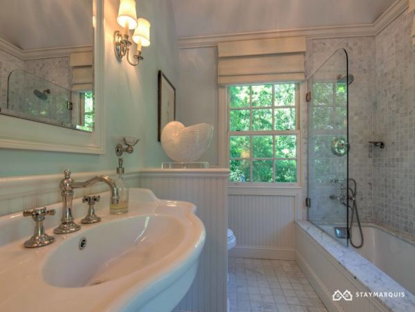 Hamptons Home 1020865