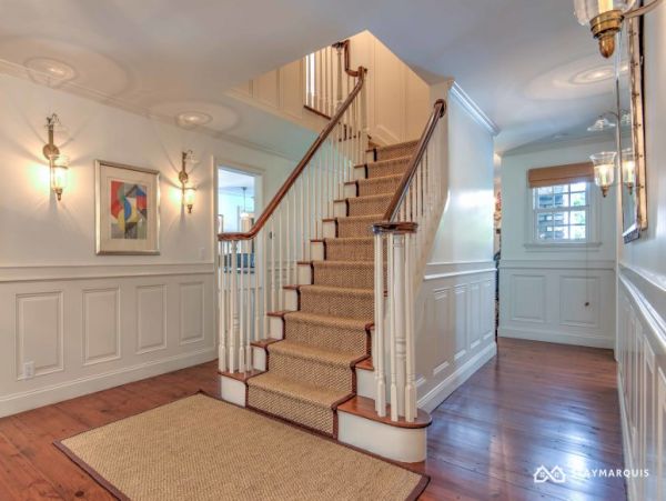 Hamptons Home 1020865
