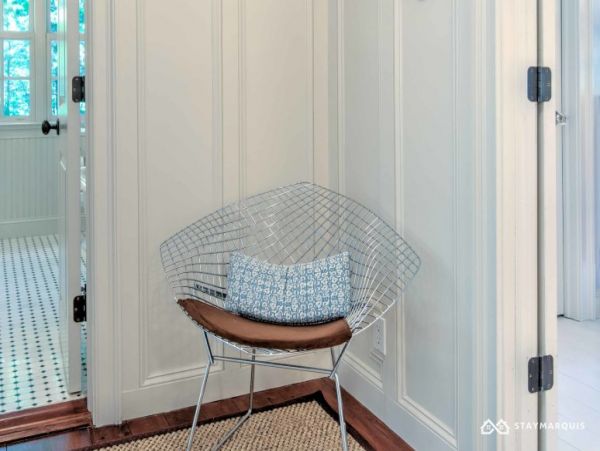 Hamptons Home 1020865