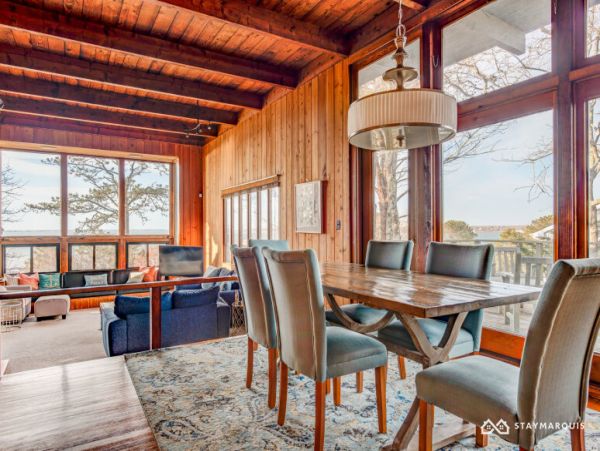 Hamptons Home 1020866