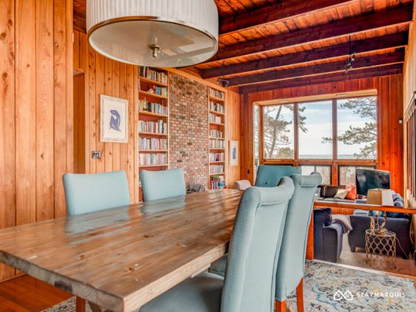 Hamptons Home 1020866