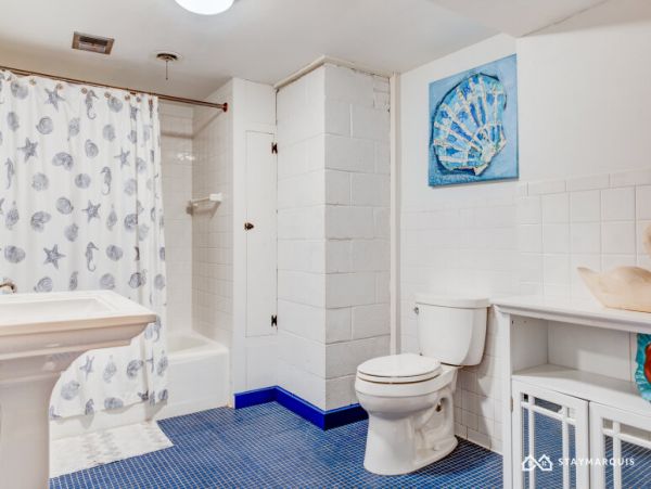 Hamptons Home 1020866