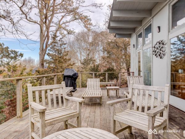 Hamptons Home 1020866