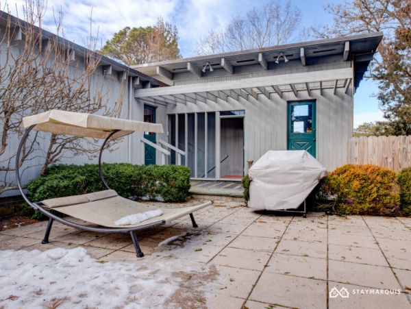 Hamptons Home 1020866