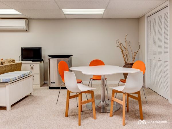 Hamptons Home 1020867