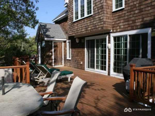 Hamptons Home 1020868