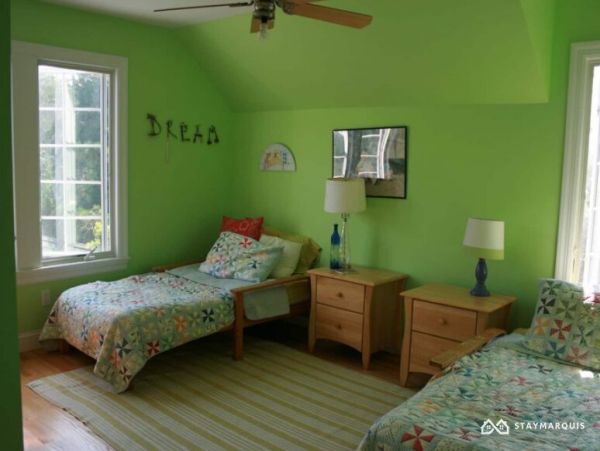 Hamptons Home 1020868