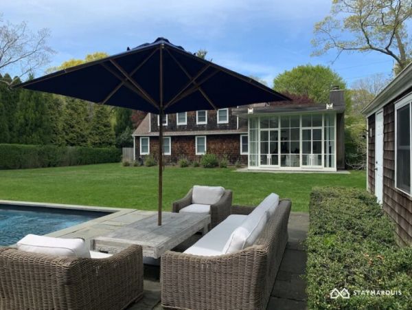Hamptons Home 1020870