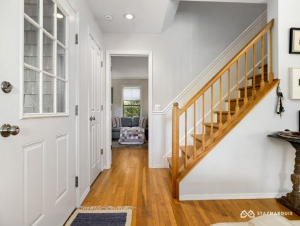 Hamptons Home 1020872