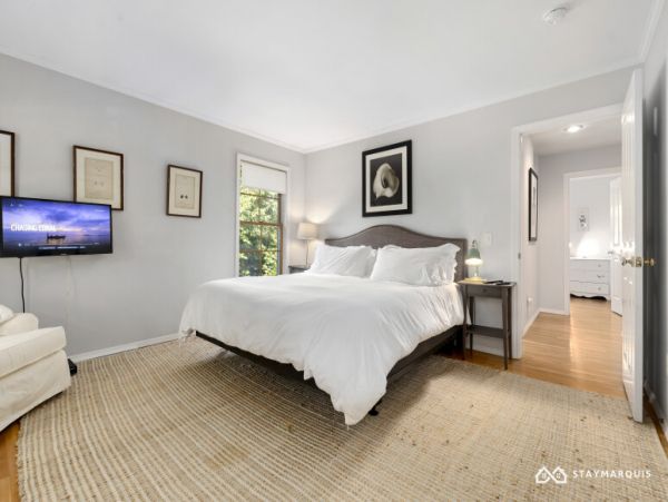 Hamptons Home 1020872