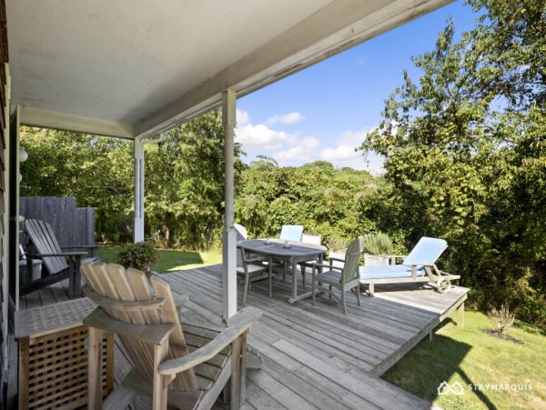 Hamptons Home 1020872