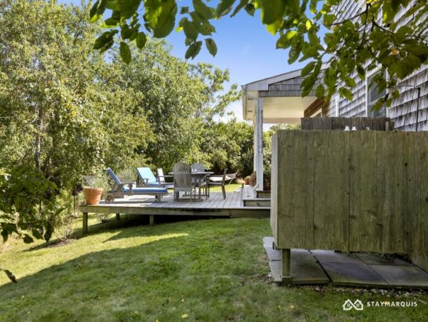 Hamptons Home 1020872