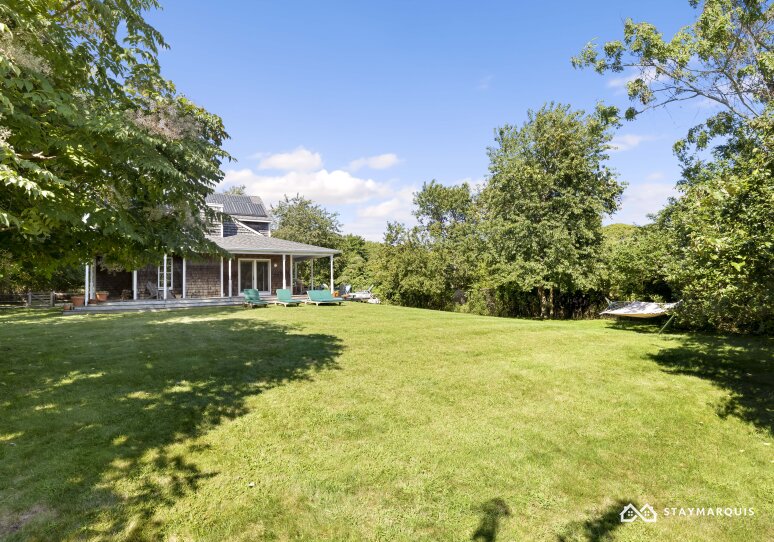 Hamptons Home 1020872