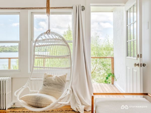 Hamptons Home 1020873
