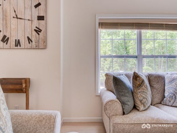 Hamptons Home 1020874
