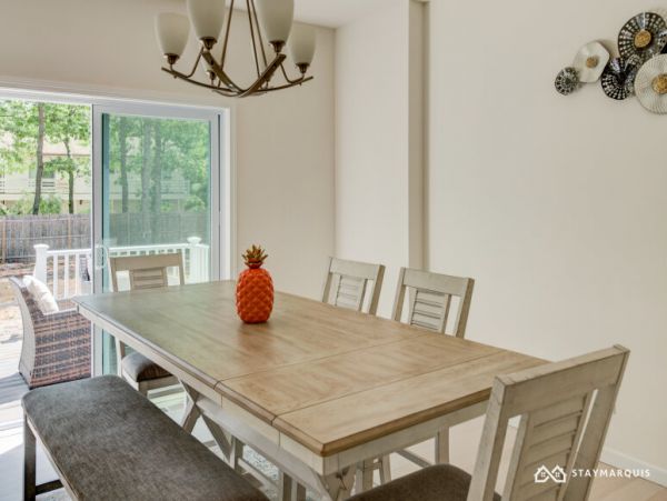 Hamptons Home 1020874