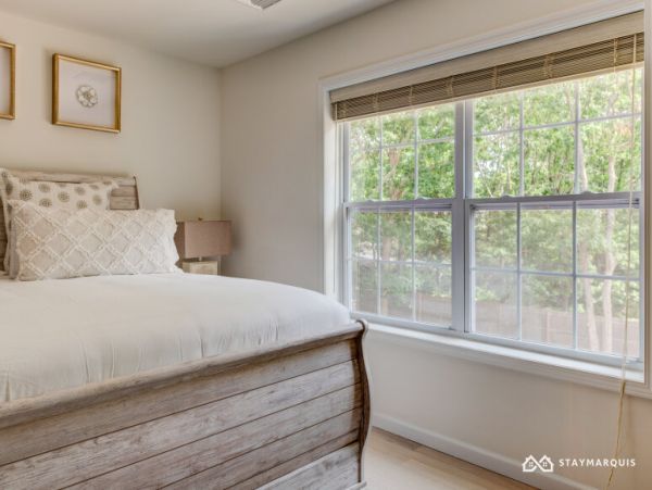 Hamptons Home 1020874