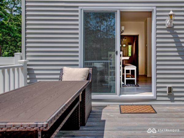 Hamptons Home 1020874