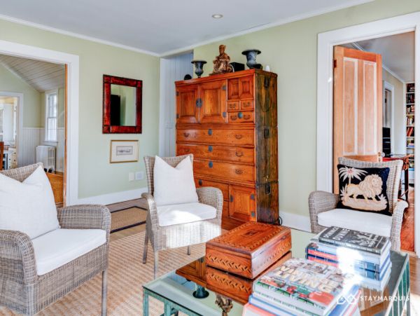 Hamptons Home 1020875