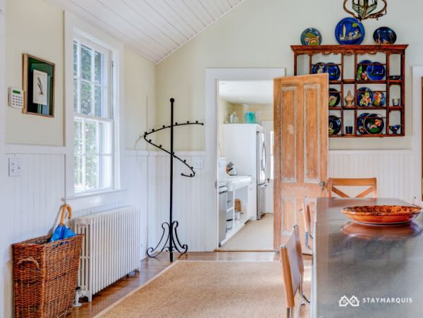 Hamptons Home 1020875