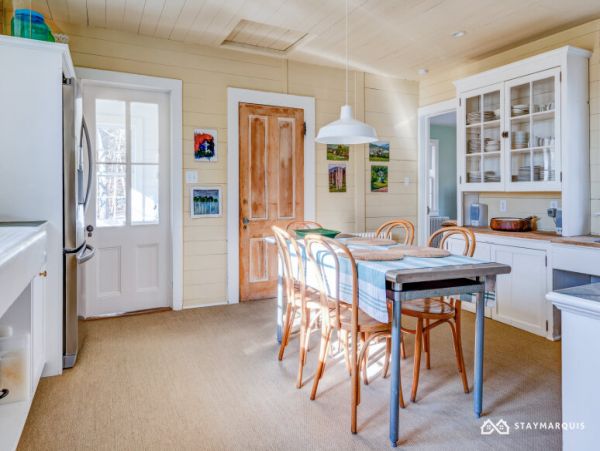 Hamptons Home 1020875