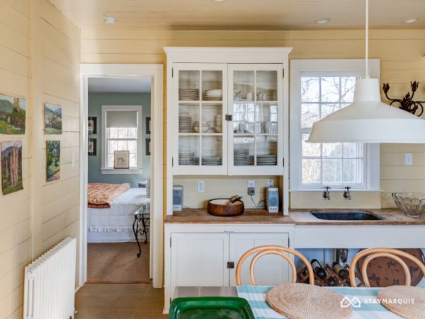 Hamptons Home 1020875