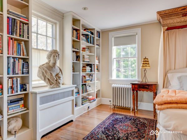 Hamptons Home 1020875