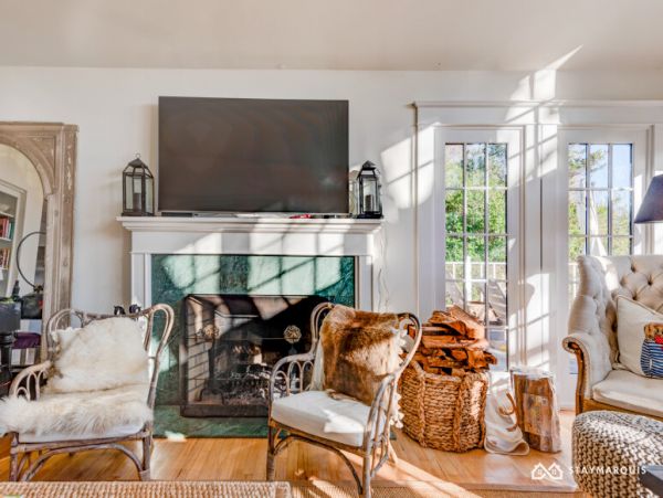 Hamptons Home 1020876