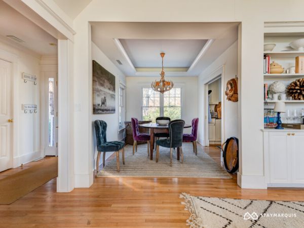 Hamptons Home 1020876
