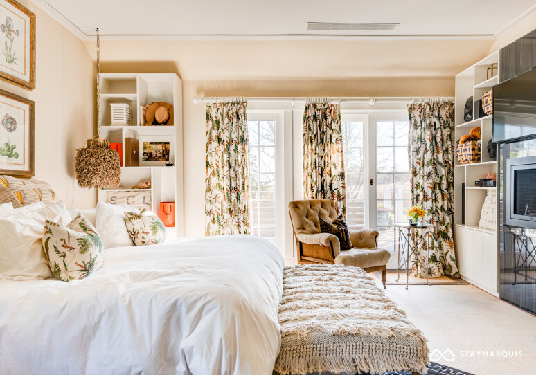 Hamptons Home 1020876