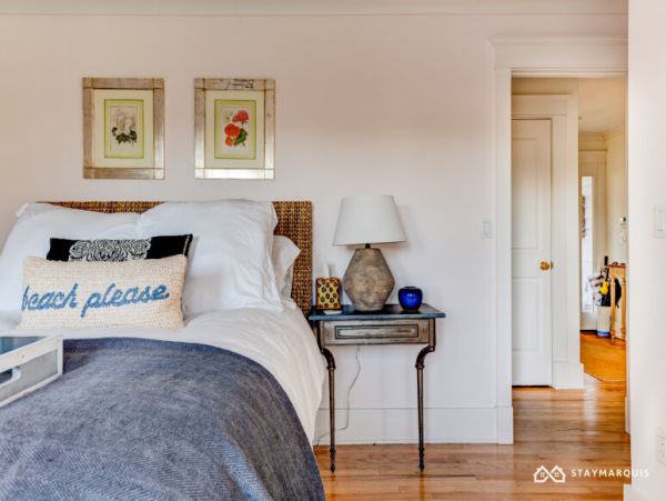 Hamptons Home 1020876