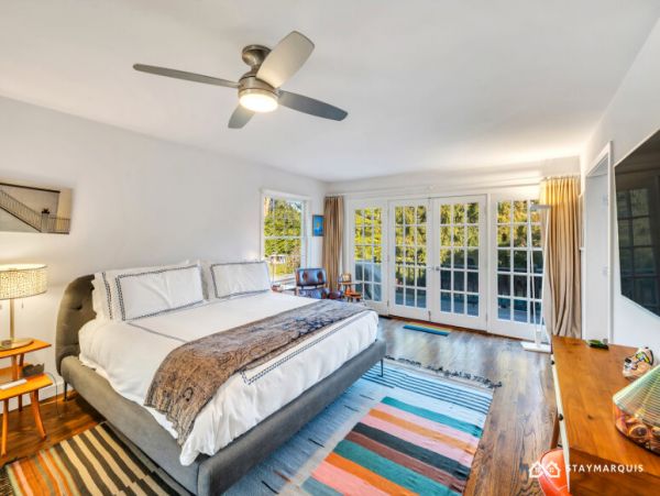 Hamptons Home 1020878