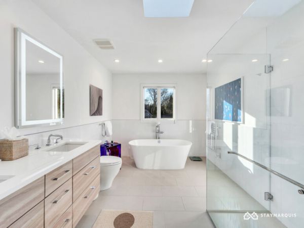 Hamptons Home 1020878