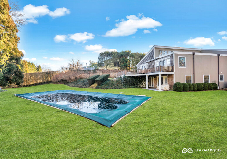 Hamptons Home 1020878