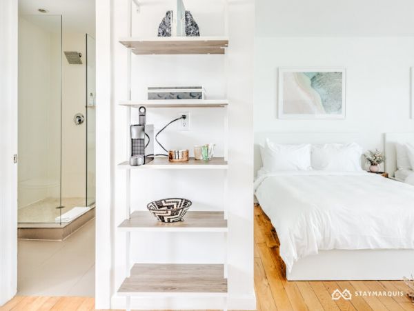 Hamptons Home 1020880