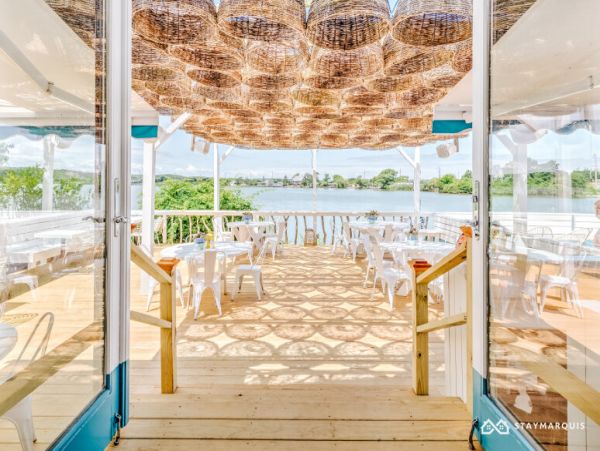 Hamptons Home 1020880