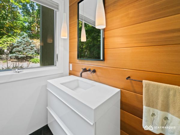 Hamptons Home 1020881