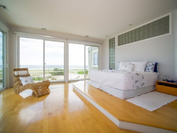 Hamptons Home 1020882