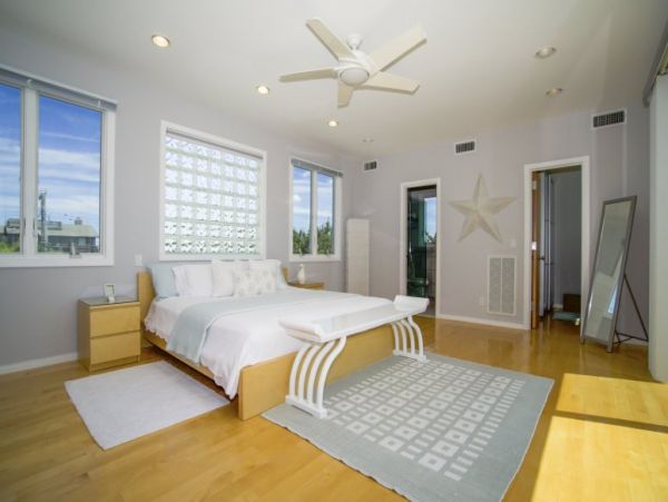 Hamptons Home 1020882