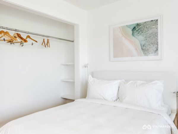 Hamptons Home 1020883