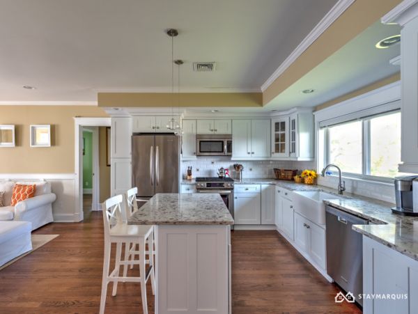 Hamptons Home 1020884