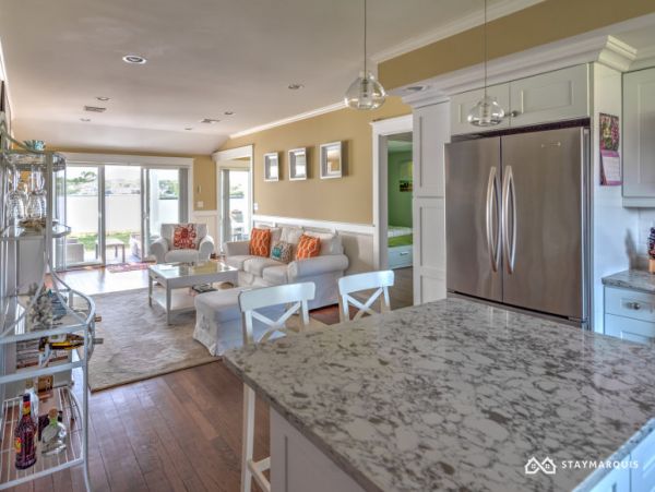 Hamptons Home 1020884