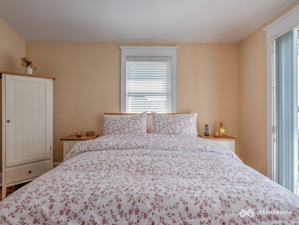 Hamptons Home 1020884