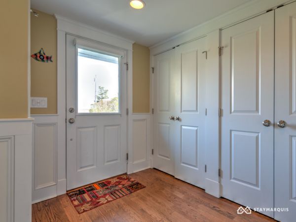 Hamptons Home 1020884